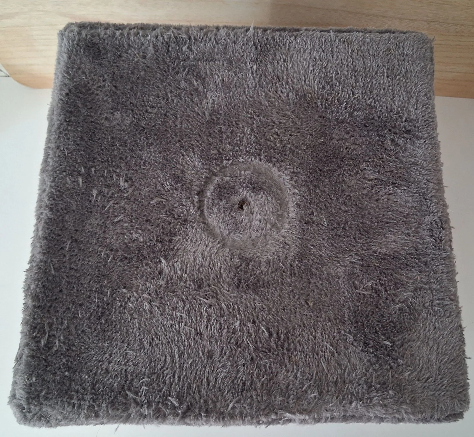 Bottom part of a cat tree – photo 6
